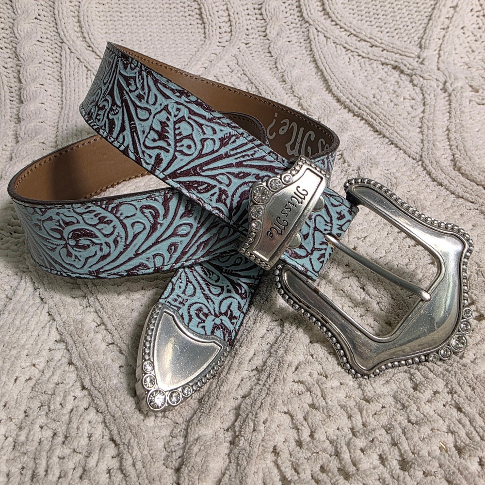 Miss Me Western Belt Turquoise Floral Tooled Rhinestone Leather Womens Med 30 32